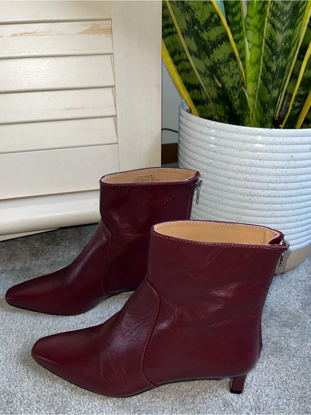 NWOB Madewell The Dimes Kitten Heel Genuine Leather Boots 6 1/2